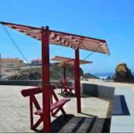 Apartment De Santa Cruz - Casa Mar Silveira (Lisbon)