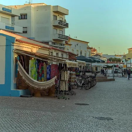 De Santa Cruz - Casa Mar Silveira (Lisbon)